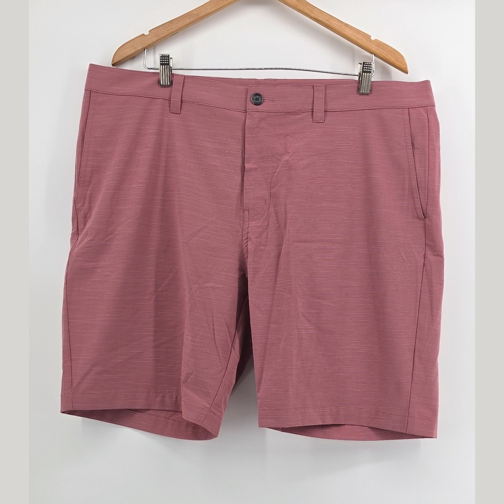 TravisMathew On A Boat Shorts Mens 40 Heather Ruby Wine Stretch Golf Performance